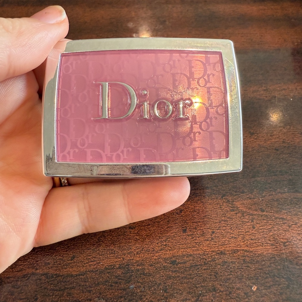 Dior Backstage Rosy Glow Powder Blush- Pink 001